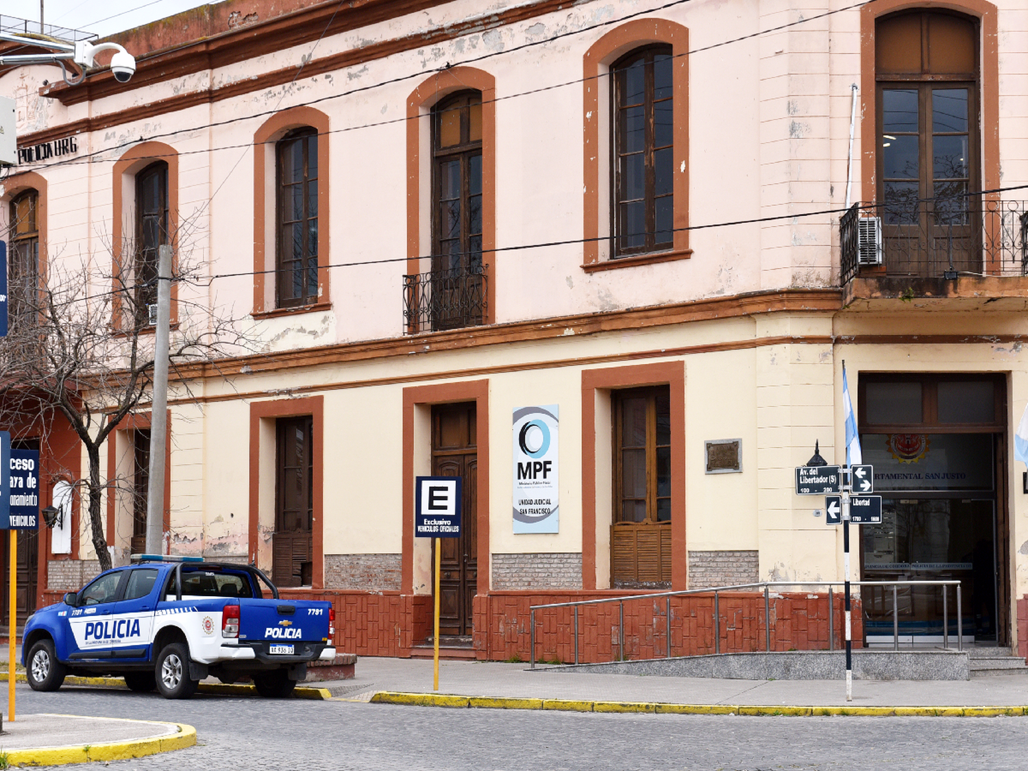 Reconocimiento positivo de autor de "cuento del tío"