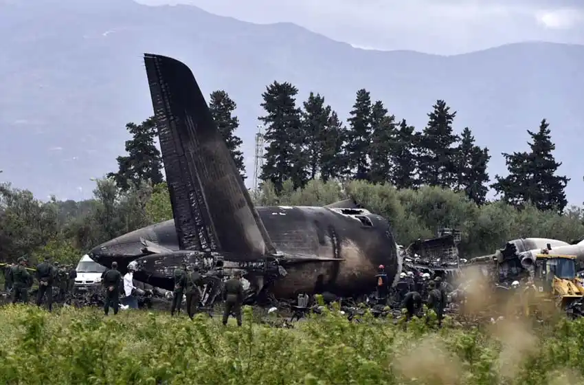 Al menos 257 muertos por la caída de un avión en Argelia