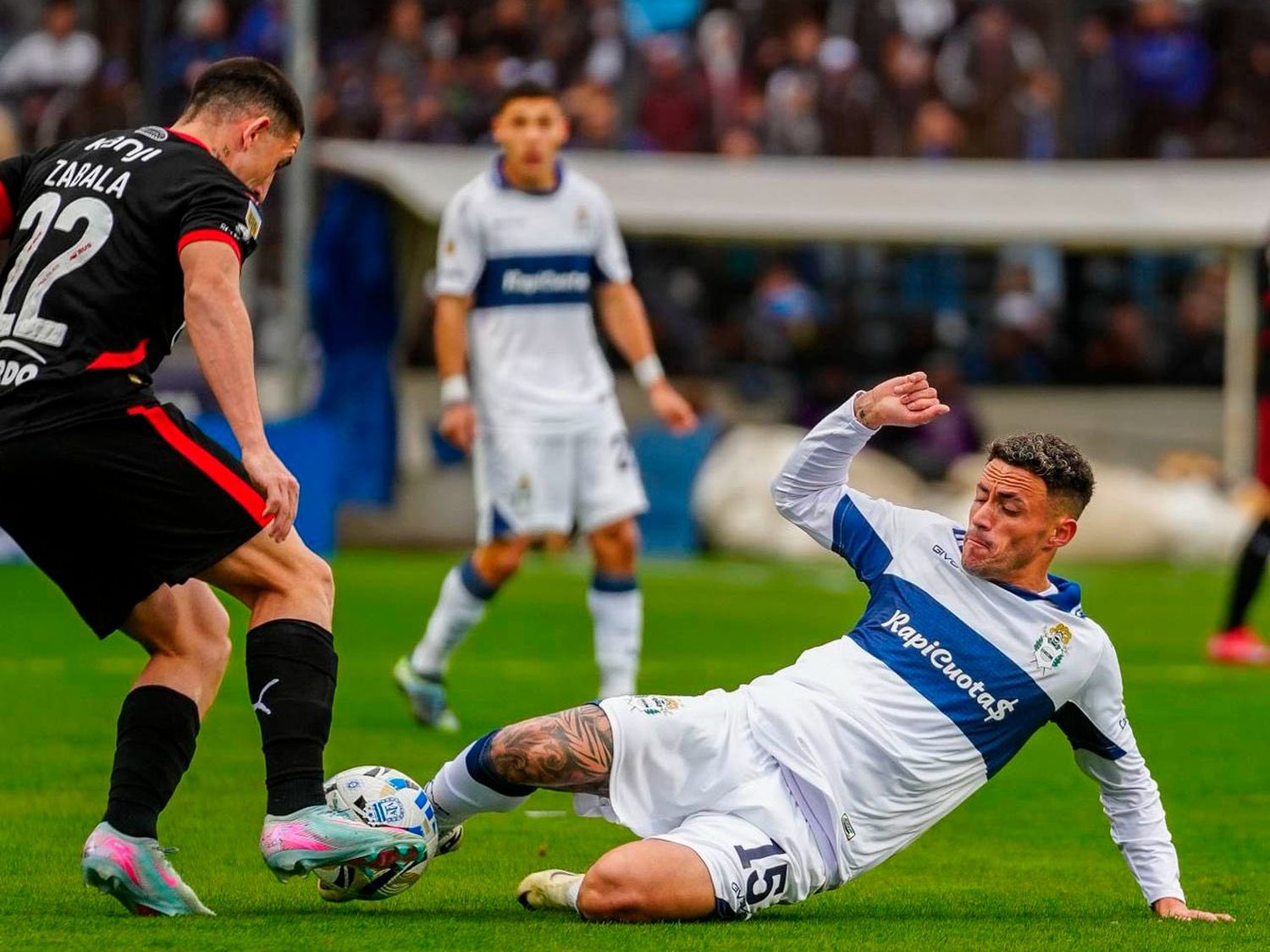 Gimnasia aprovechó el mal momento de Independiente