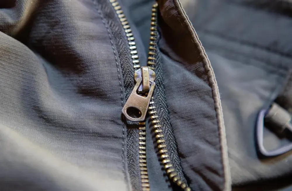 Cierres rotos o desfasados, un problema frecuente y molesto.