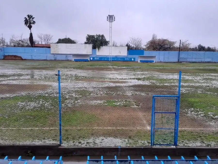 El estado del campo de juego, que imposibilitó que se juegue el encuentro
