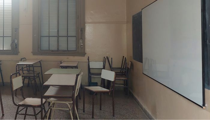 Último día de clases hasta el martes por el feriado local y el Día del Maestro