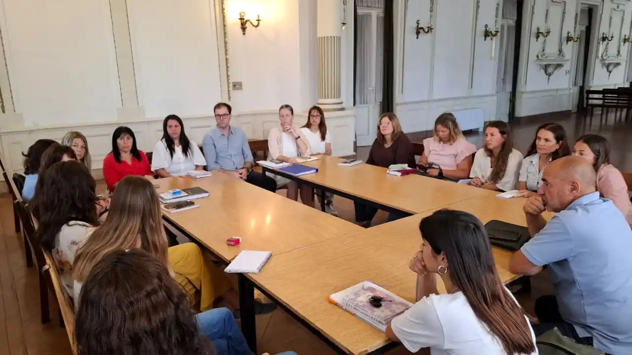La Mesa de Gestión en Salud Mental se reunió el martes en el Salón Blanco