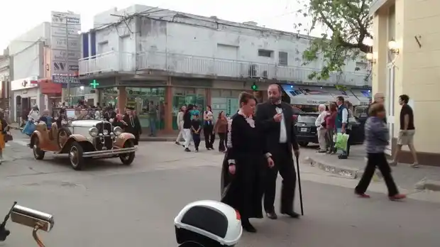 Comenzó la caravana por los 100 años del Colegio Nacional