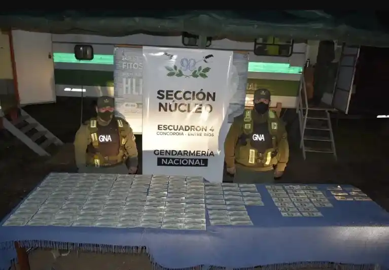 Entre Ríos: requisaron un auto y encontraron 15.000 dólares