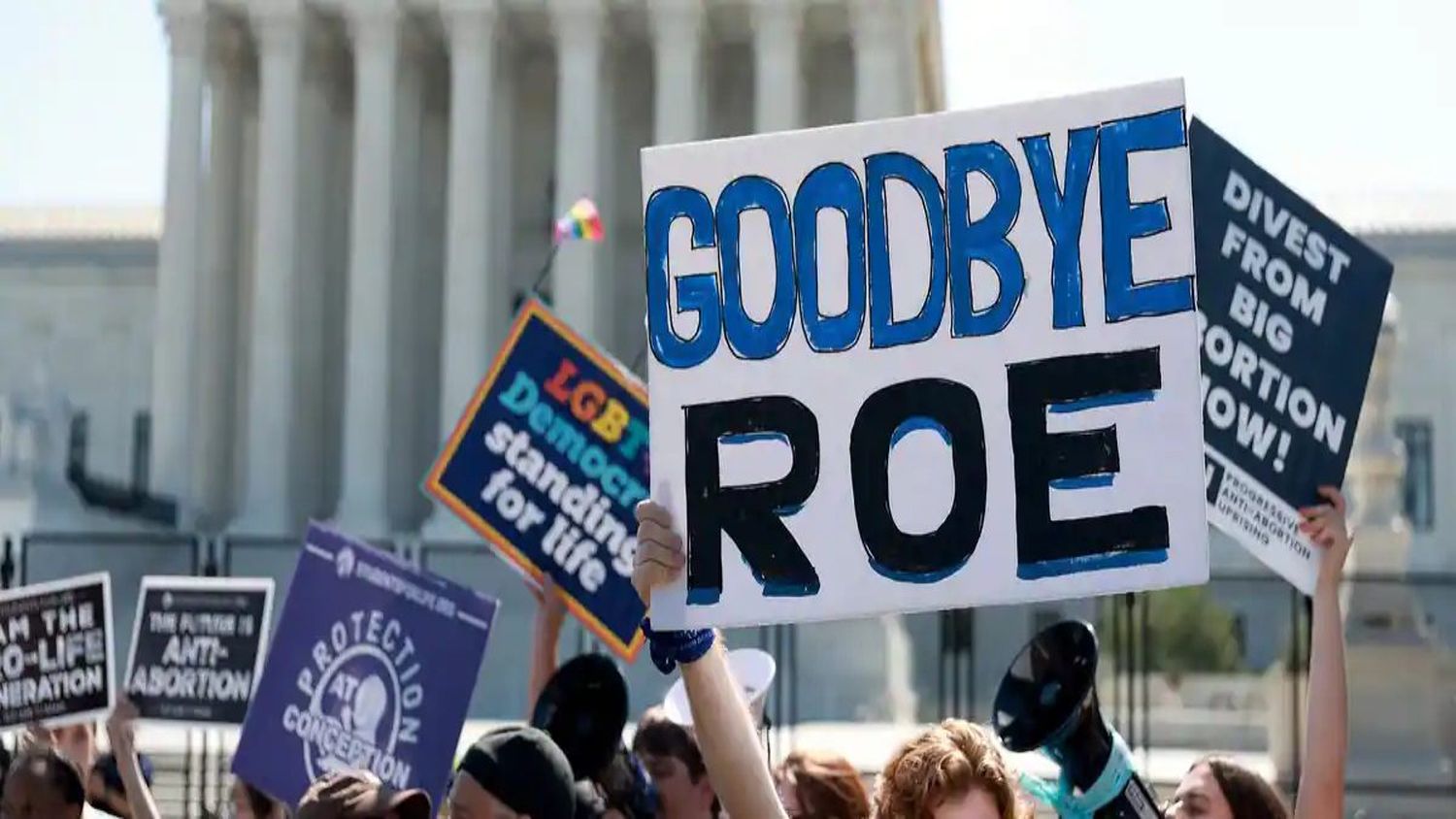 GIRO HISTÓRICO: Corte Suprema de EE.UU. revocó la garantía constitucional al aborto
