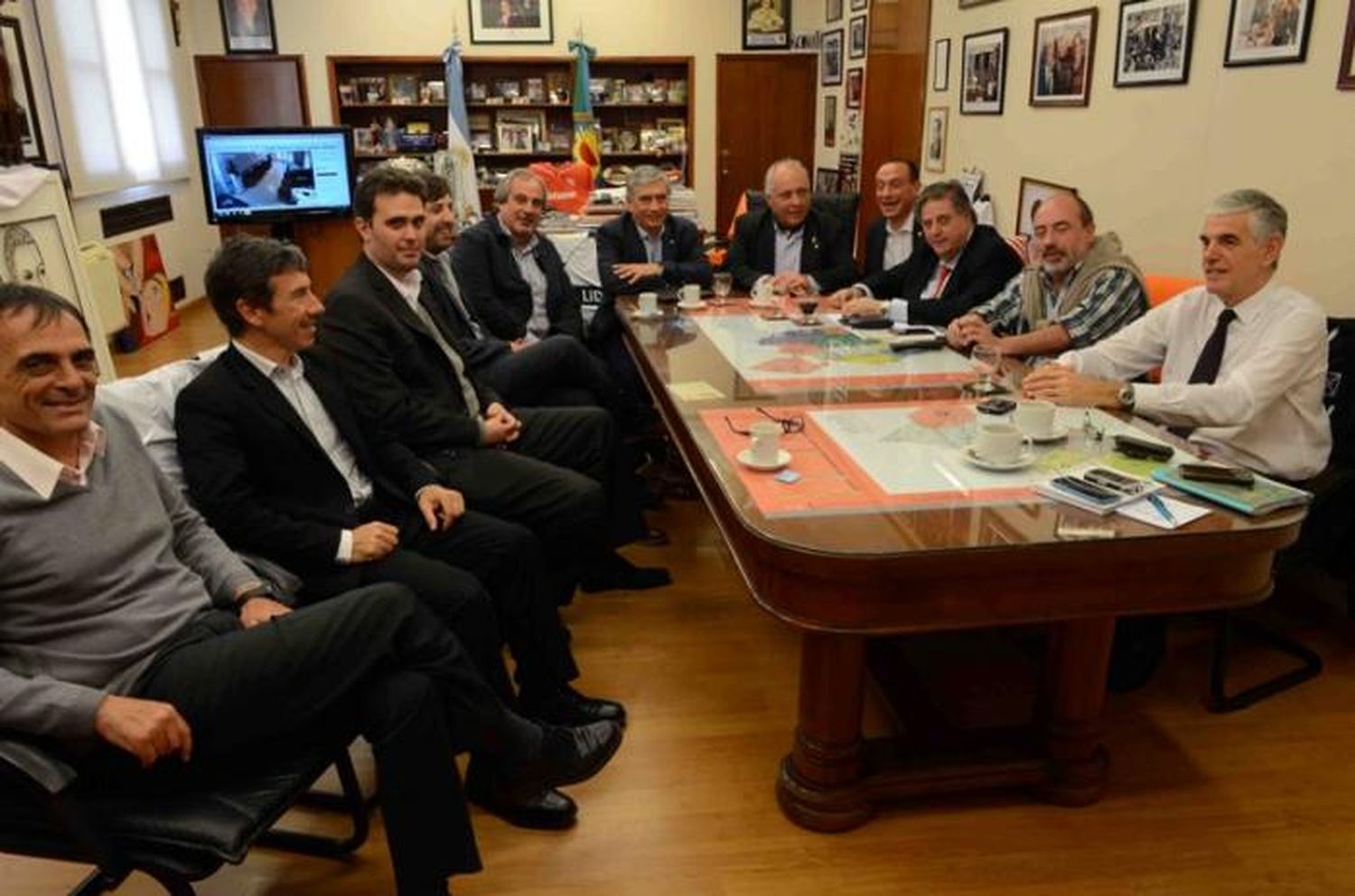 Cañuelas: Collia se reunió con intendentes para planificar futuro hospital