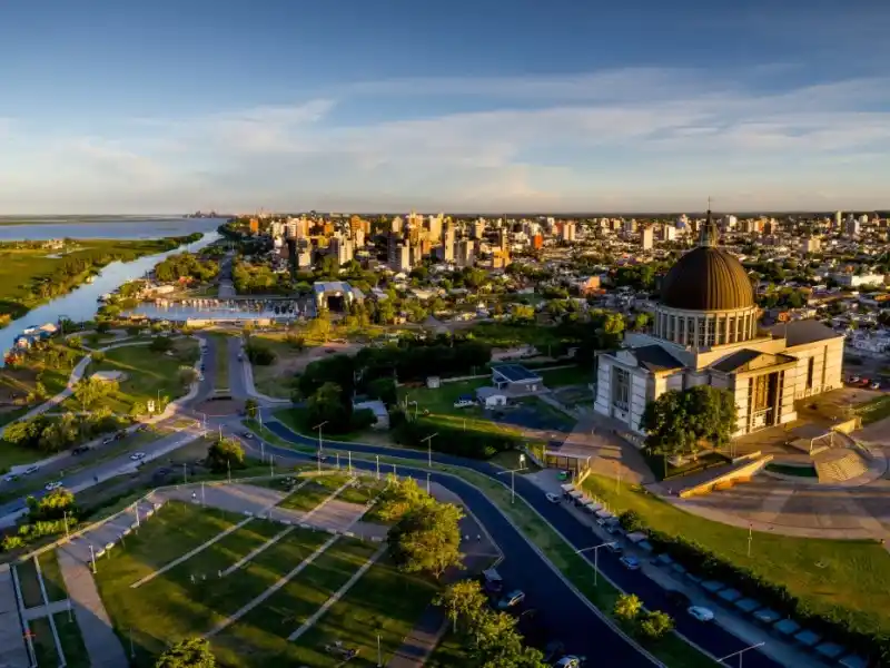 COVID-19 en la Provincia: Solo 17 municipios bonaerenses quedaron en fase 5 y San Nicolás descendió a la 3