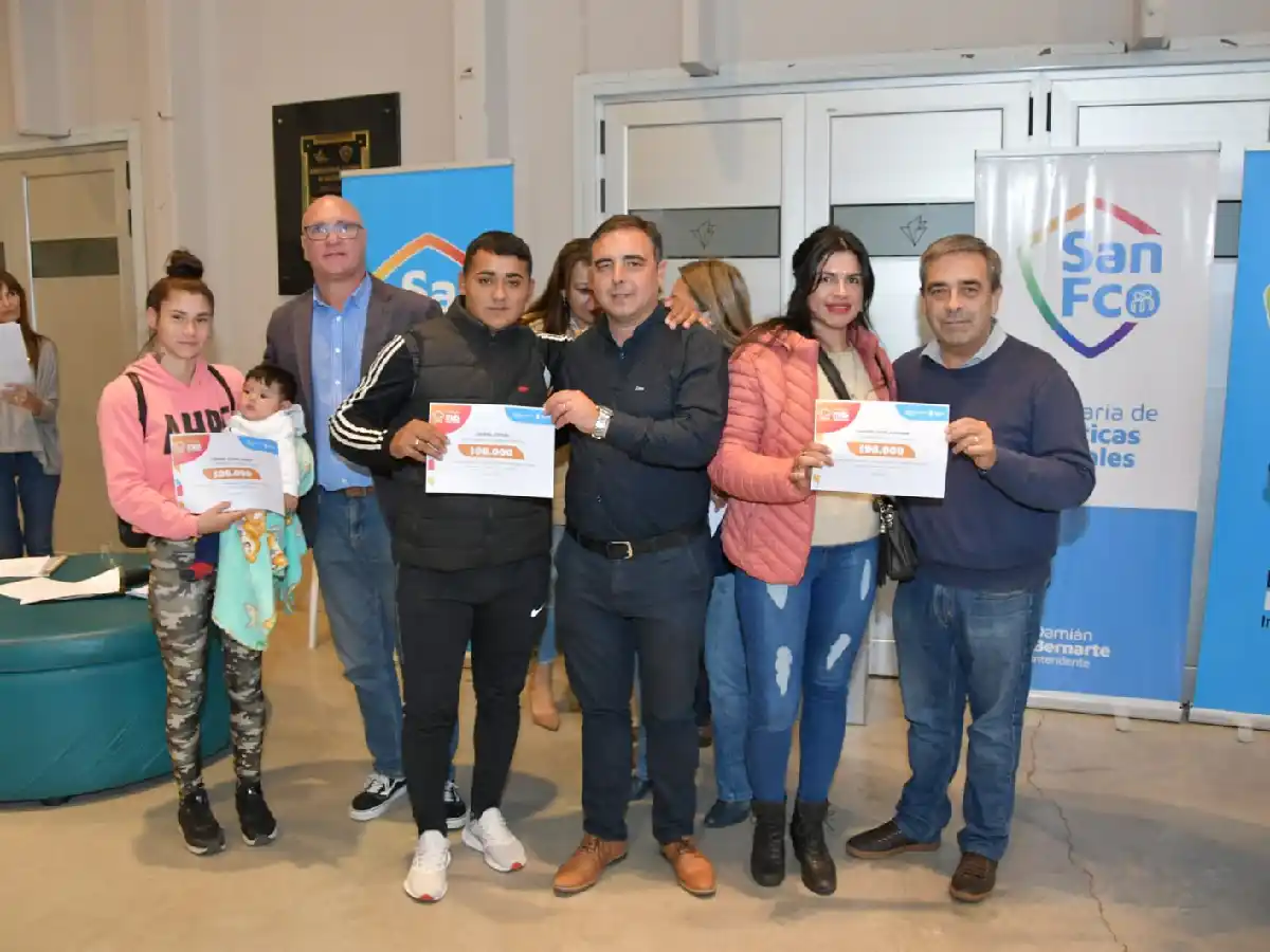 Se entregaron 193 créditos “Más vida digna”