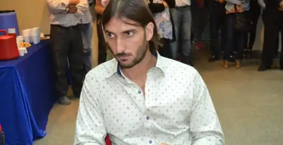 Hernán Y Zurieta, a Vialidad Provincial: Quién es Angueira, el reemplazo como intendente de Punta Indio