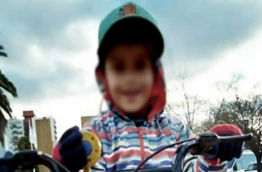 Estupor por el crimen de Lucio: la autopsia confirmó que presentaba quemaduras, mordeduras y otras lesiones previas