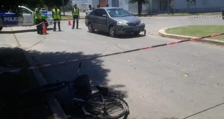 Un niño de 8 años fue trasladado a San Nicolás tras ser atropellado cuando iba en bicicleta con su madre