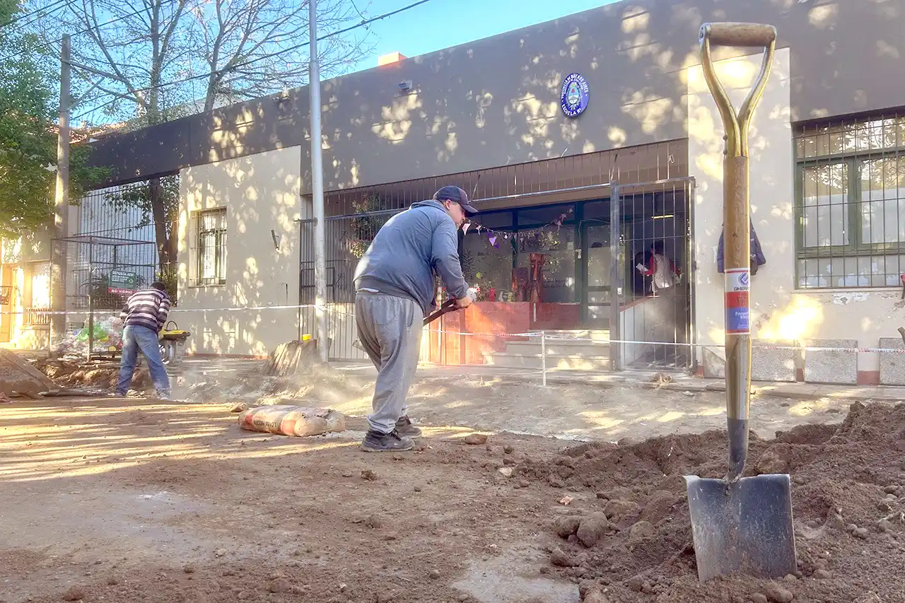 Trabajos. Se llevan a cabo en calle 55 entre 56 y 58