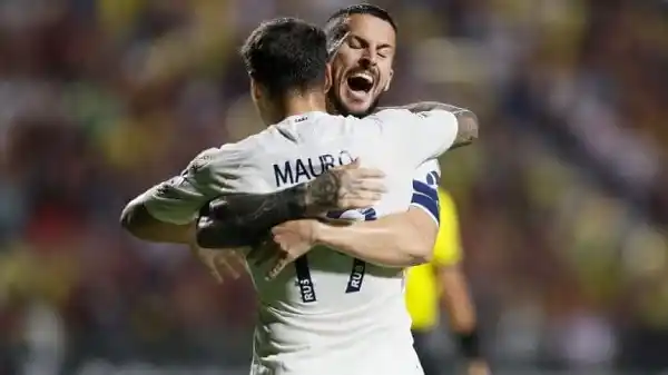 Boca remontó ante Tolima y quedó a un paso de la clasificación