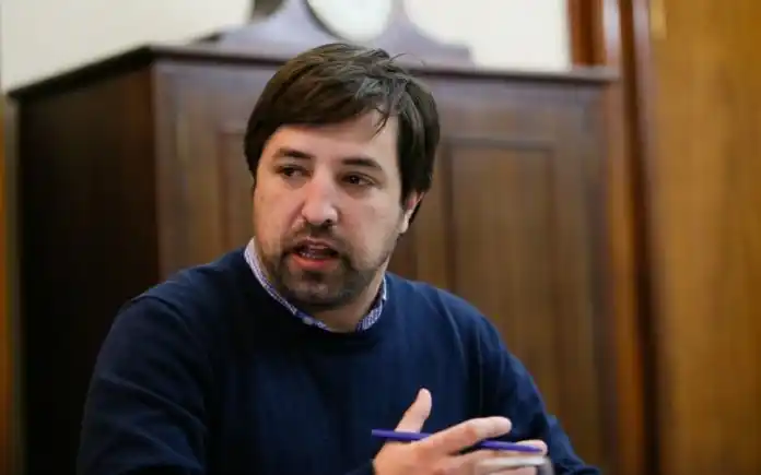Kreplak: “Uno ve una sensación de pospandemia y no estamos en esa situación”