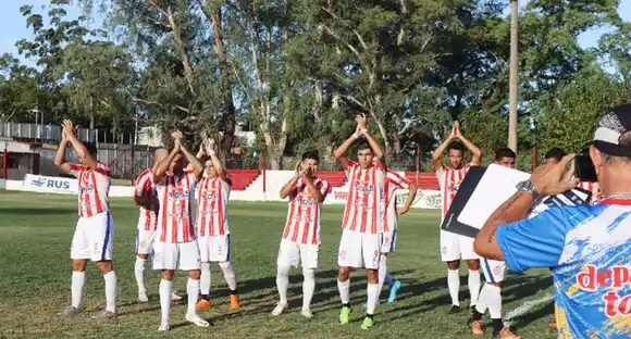 Libertad va por la revancha, el domingo, a las 18 hs