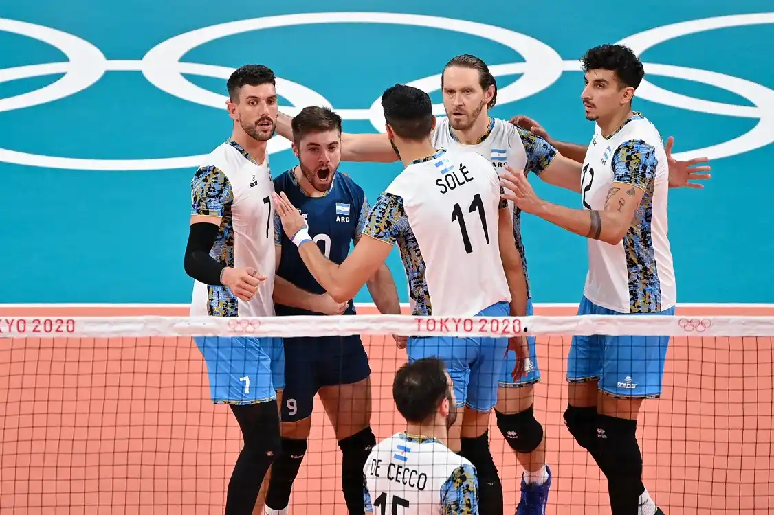 Voley: Argentina venció a Francia y mantiene sus chances de clasificación