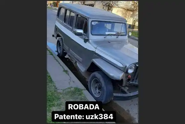 Robaron una camioneta que se encontraba estacionada en pleno centro