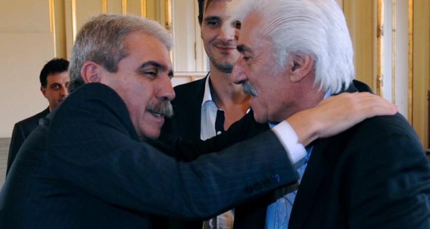 Elecciones 2015: Pángaro aseguró que “los votos no se ganan en las redes sociales”