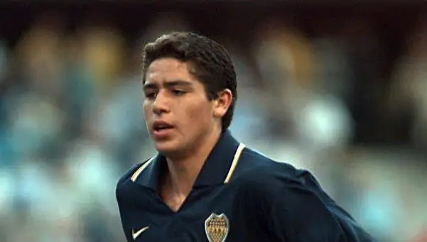 Hace 20 años empezó la leyenda de Román en Boca