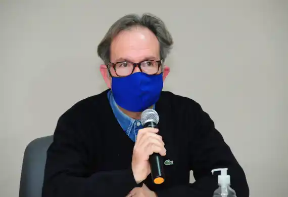 Gentile sostuvo que "tenemos que resistir y cuidar los recursos"