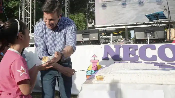Aniversario. El intendente Arturo Rojas en los festejos de ayer