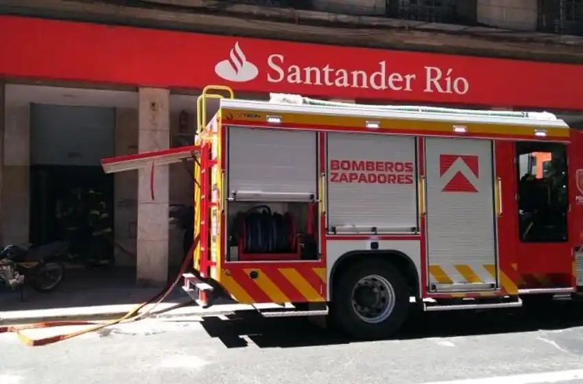 Un incendio alarmó los vecinos de Santa Fe al 1200