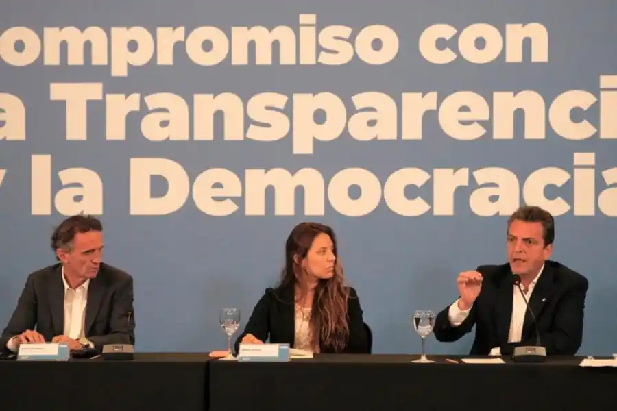 Massa quiere la oposición maneje la Oficina Anticorrupción