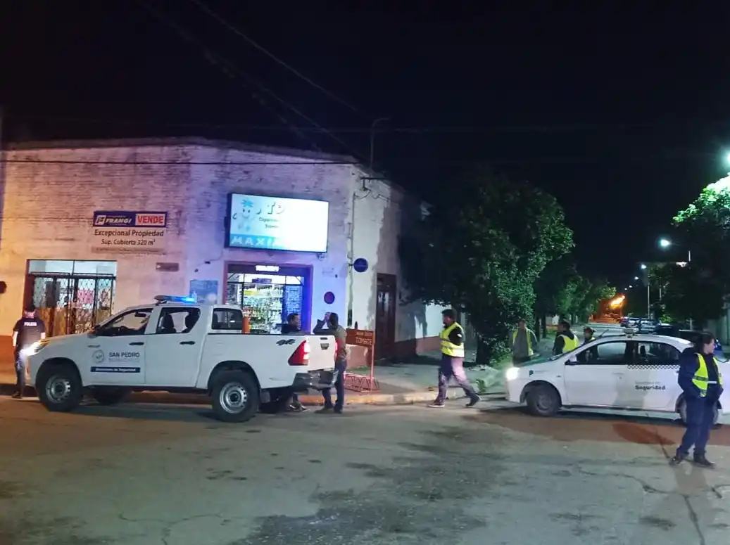 El maxikiosco Tomate, otra vez clausurado.