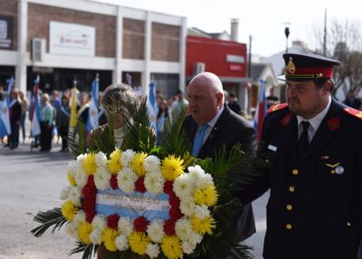 Crespo rindió homenaje a José de San Martín en el 175° aniversario de su fallecimiento