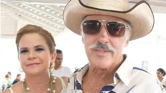 ¡CON EL ALMA EN UN HILO! Familiares de Andrés García preocupados por su delicado estado de salud