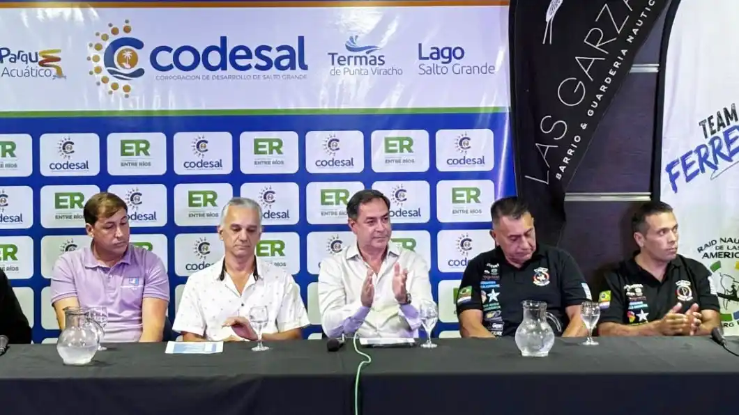 CODESAL presentó una potente agenda de eventos deportivos de mayo en el lago de Salto Grande