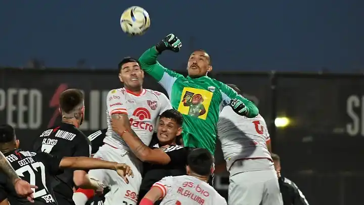Riestra se hizo fuerte para mantenerse en lo más alto