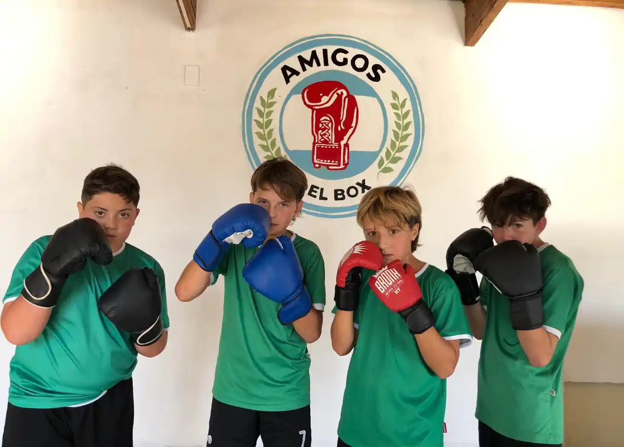 amigos del box escuela boxeo la movediza 06-04-24 - 1