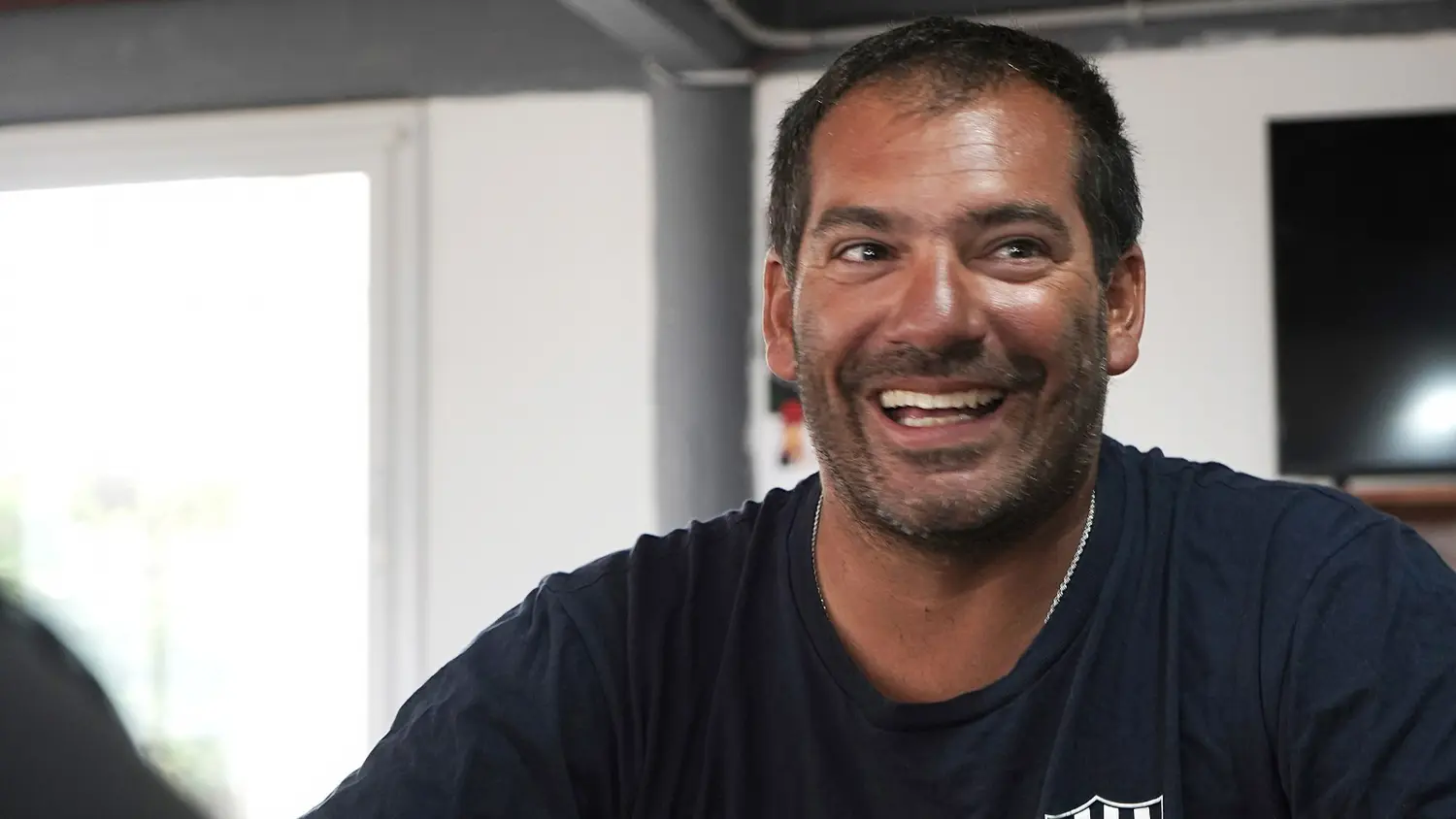 Mauro Mazzucchelli, entrenador de básquet del Club Rivadavia