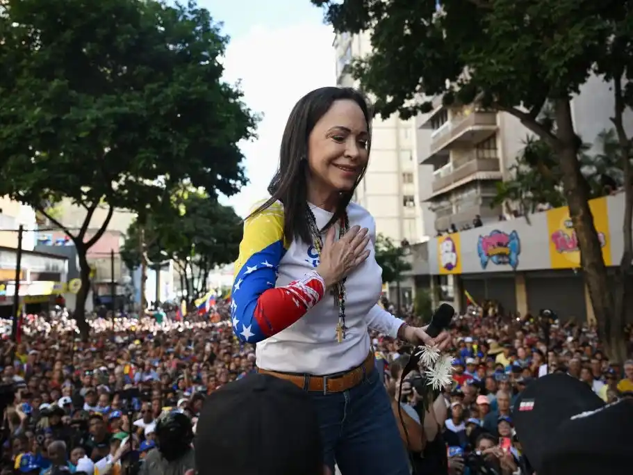 María Corina Machado denunció la detención de más de 30 venezolanos antes de la asunción de Nicolás Maduro