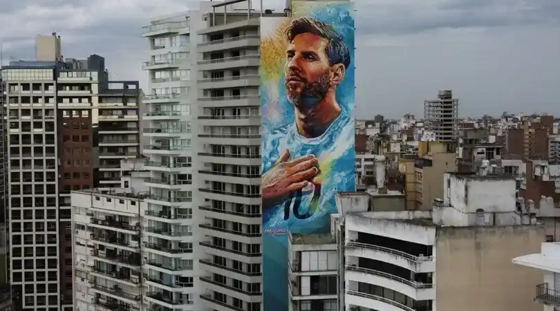 Inauguraron un nuevo mural en homenaje a Messi en Rosario