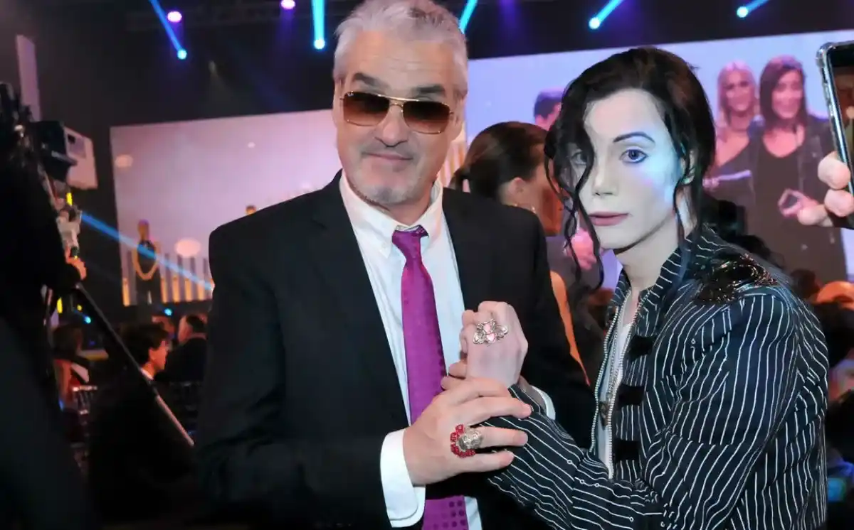 Feroz incendio en Belgrano: Confirman que la persona que murió estaba en el departamento de Felipe Pettinato