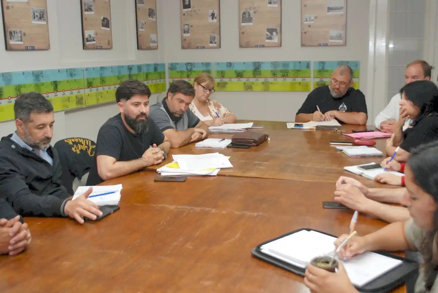 Pasaje. De la reunión de ayer en el Concejo Deliberante