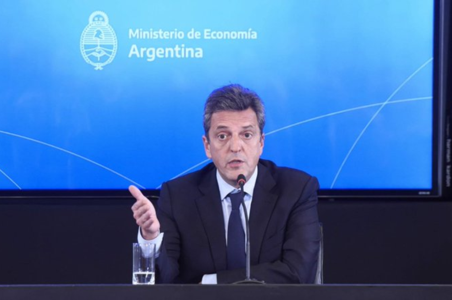 Massa definirá con cada ministerio las prioridades de inversión