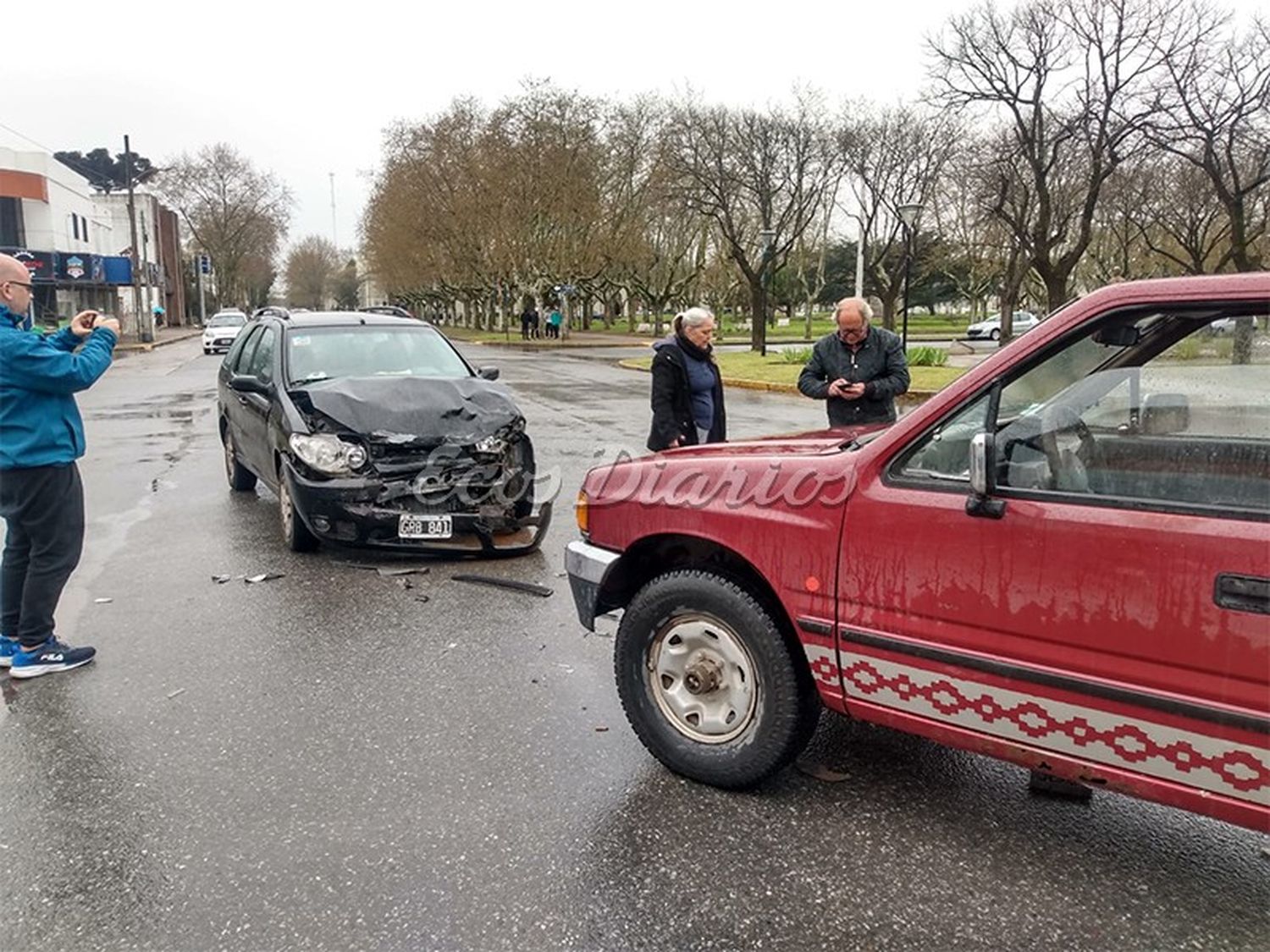 Violenta colisión en 59 y 60