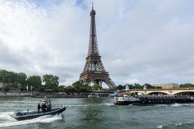 Francia: cinco cuerpos fueron encontrados en el río Sena en dos semanas e investigan posibles homicidios homofóbicos