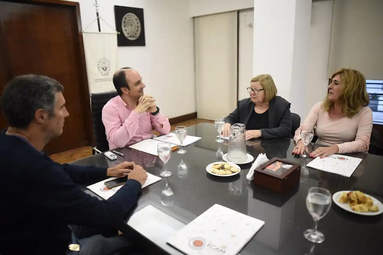 Corral: “El Área Metropolitana se afianza por el trabajo con todas las localidades”