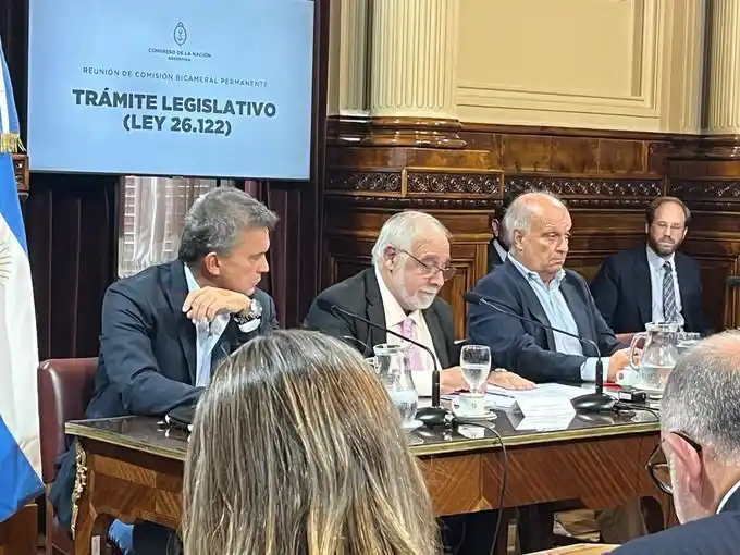 La Comisión Bicameral de Trámite Legislativo se reunió ayer.