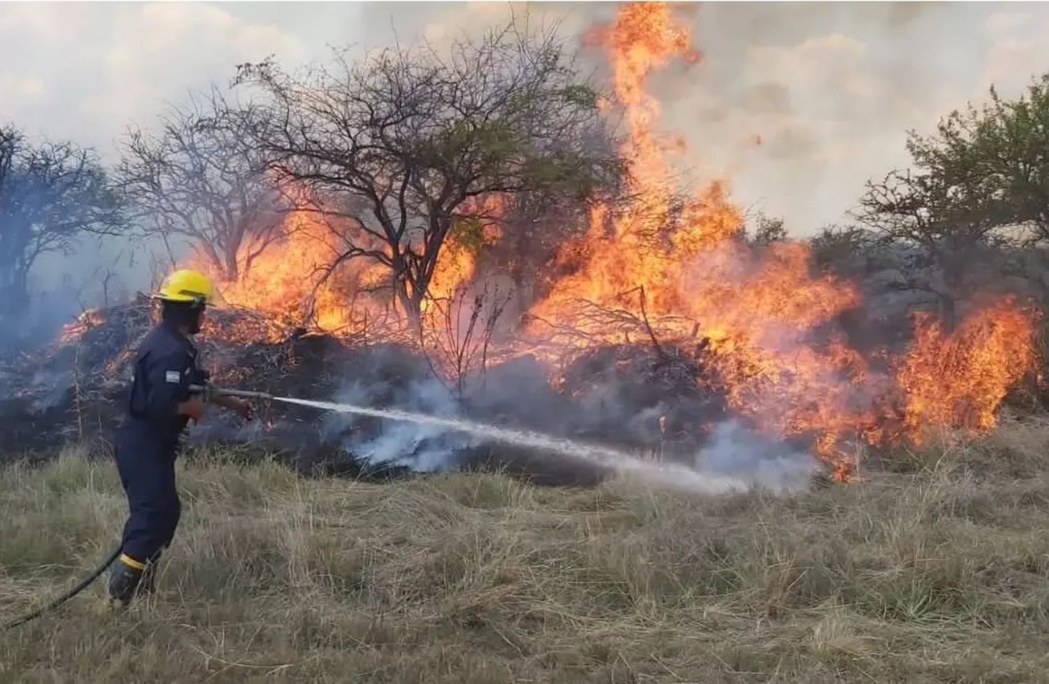 Fuego en Larroque