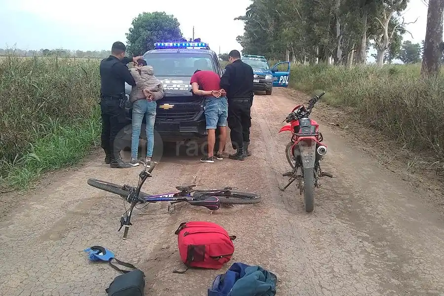 Josefina: capturaron a dos delincuentes y recuperaron una bicicleta