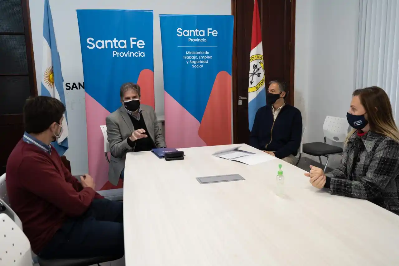 “Santa Fe Capacita en Oficios Artísticos”