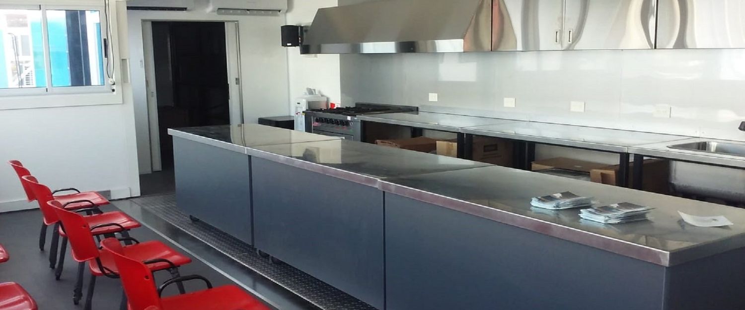 Entre Ríos recibió un Aula Taller Móvil de Gastronomía