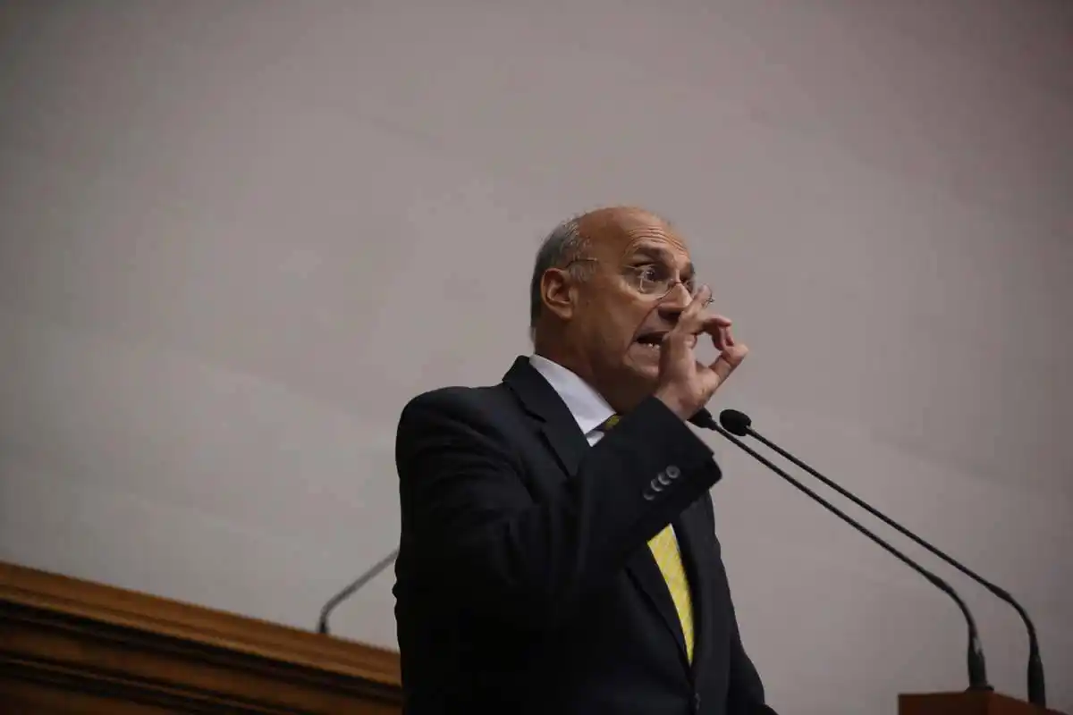 “Son promotores del terrorismo”: William Dávila advierte que relación Maduro-Irán es de alta peligrosidad