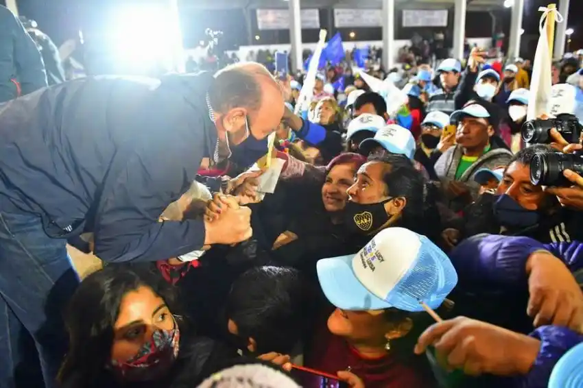 “No podemos votar a nuestros victimarios”, dijo el gobernador en Laguna Yema